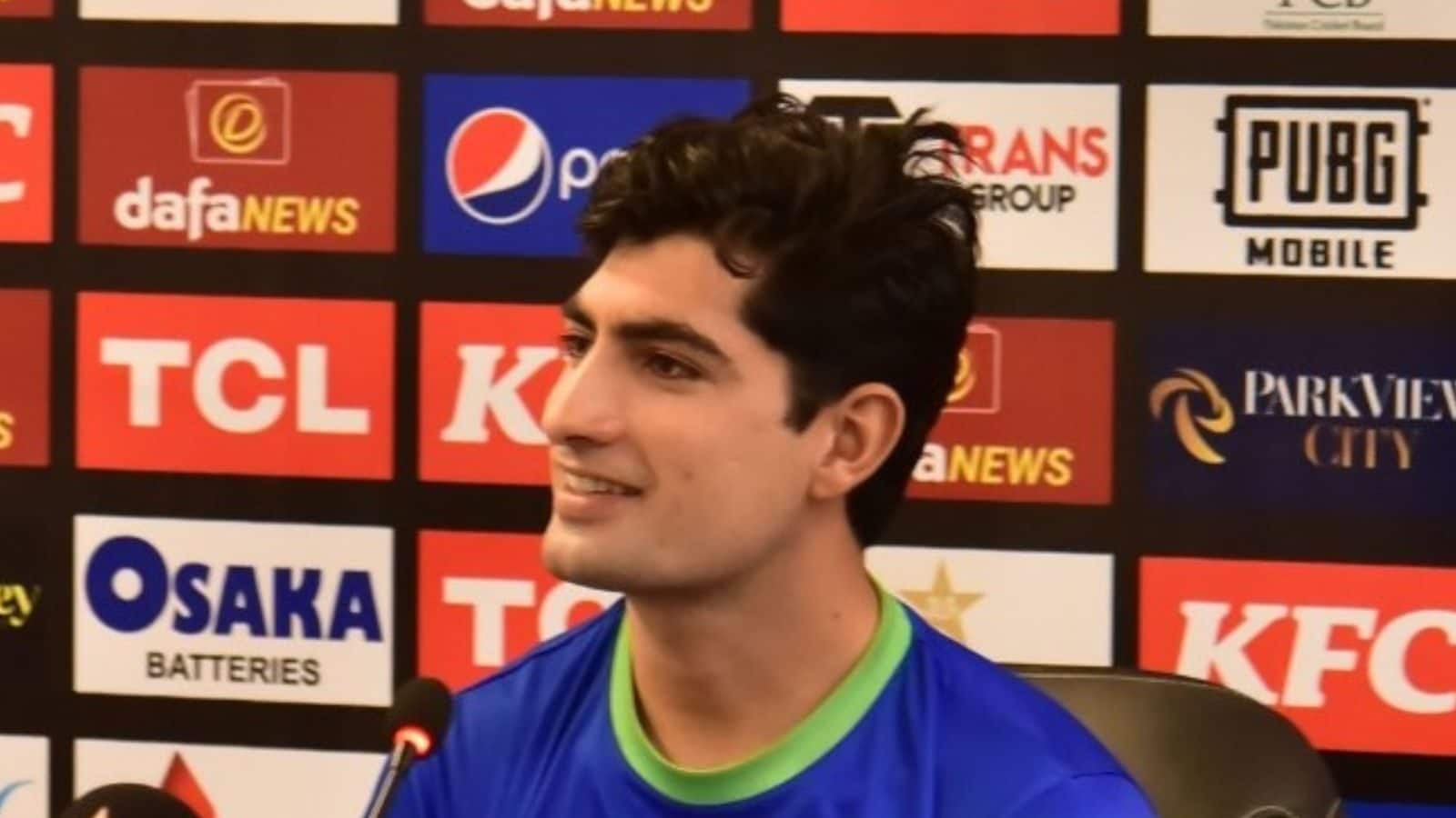 'I've Just 30 % English...': Naseem Shah's Hilarious Reply Leaves Everyone in Splits During Presser | WATCH