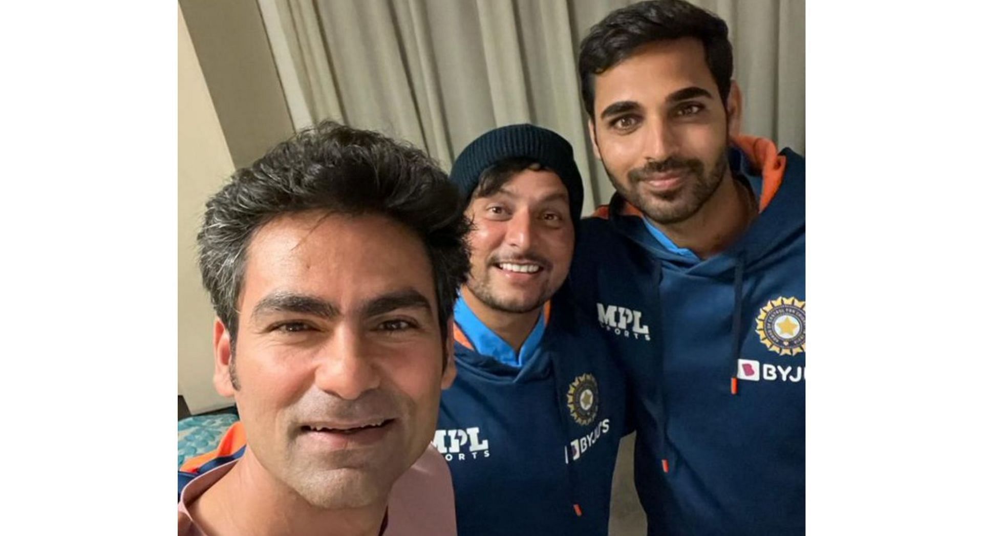 "Jab UPwale Met" - Mohammad Kaif shares a selfie with Bhuvneshwar Kumar and Kuldeep Yadav in New Zealand