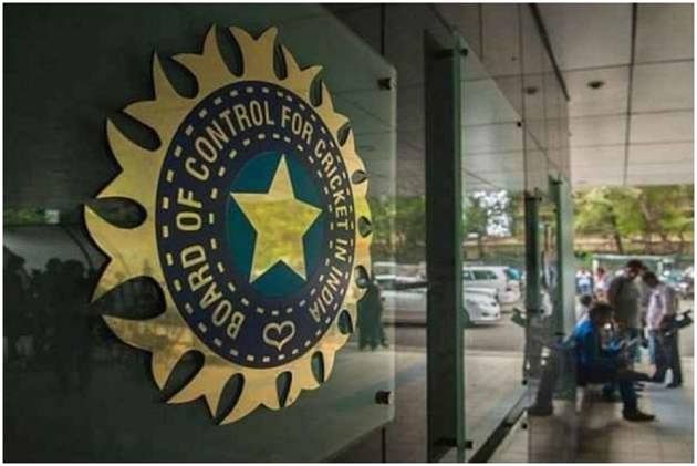 Jersey sponsor Byju's allegedly owes Rs 86.21 crore to BCCI, Paytm wants to exit as title sponsor