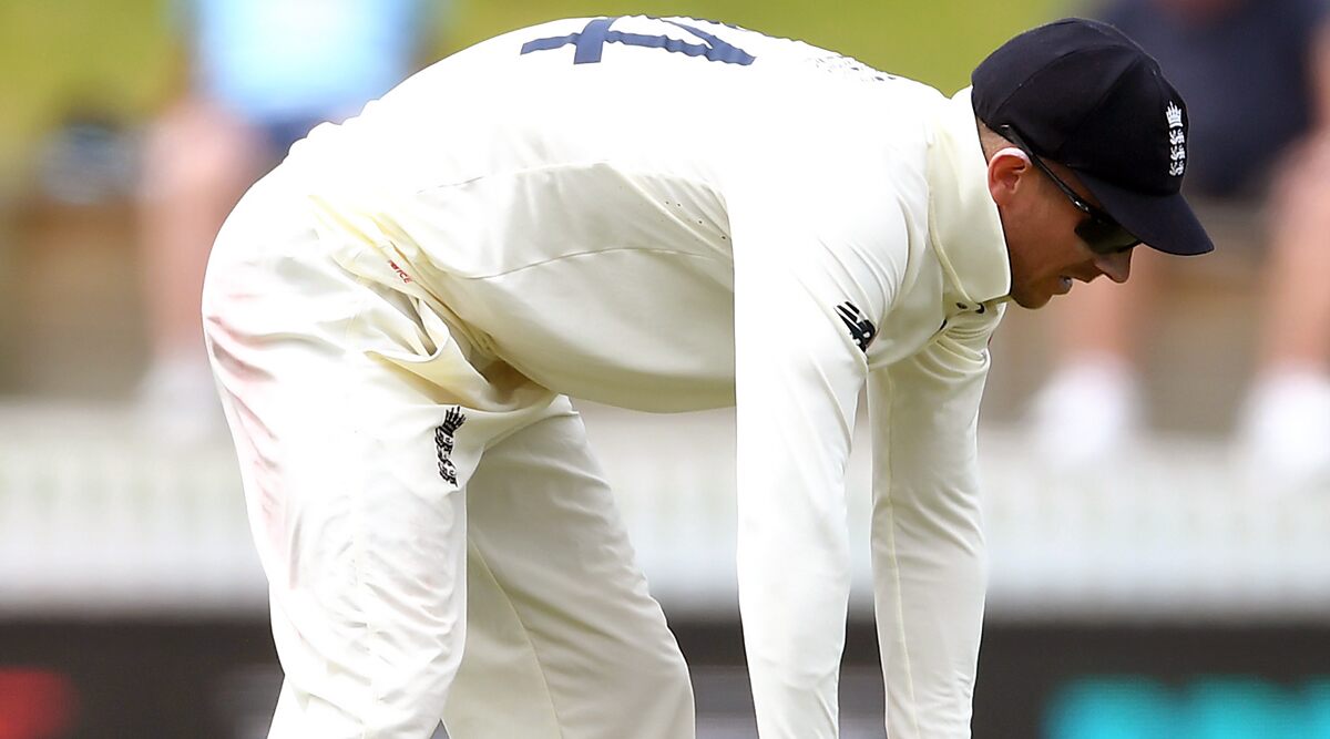 Joe Denly Drops an Easy Catch During New Zealand vs England 2nd Test 2019, Twitterati Slam the English Fielder; Watch Video | 