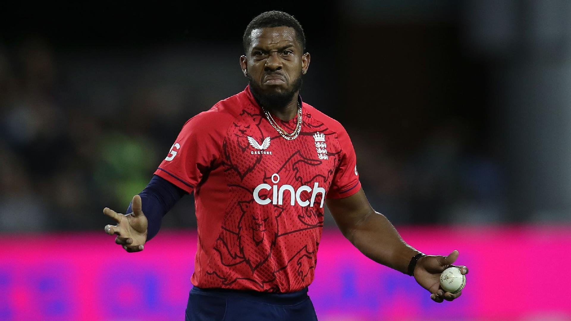 Jordan helps Surrey past Lancashire to seal Finals Day place