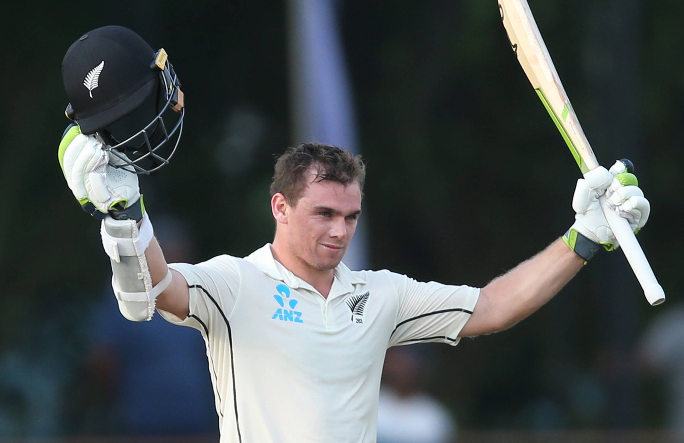 Latham, de Silva post tons as Kiwis take advantage