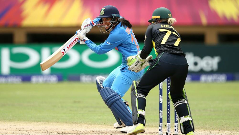 Live Cricket Streaming of India Women vs Australia Women 3rd T20I 2020, Tri-Series Match on SonyLiv: Watch Free Live Telecast of IND W vs AUS W on TV and Online | 