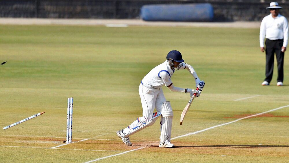 Live Cricket Streaming of Ranji Trophy 2019-20 on Hotstar and Star Sports: Check Live Cricket Score, Watch Free Telecast of India's Domestic Tournament on TV and Online | 