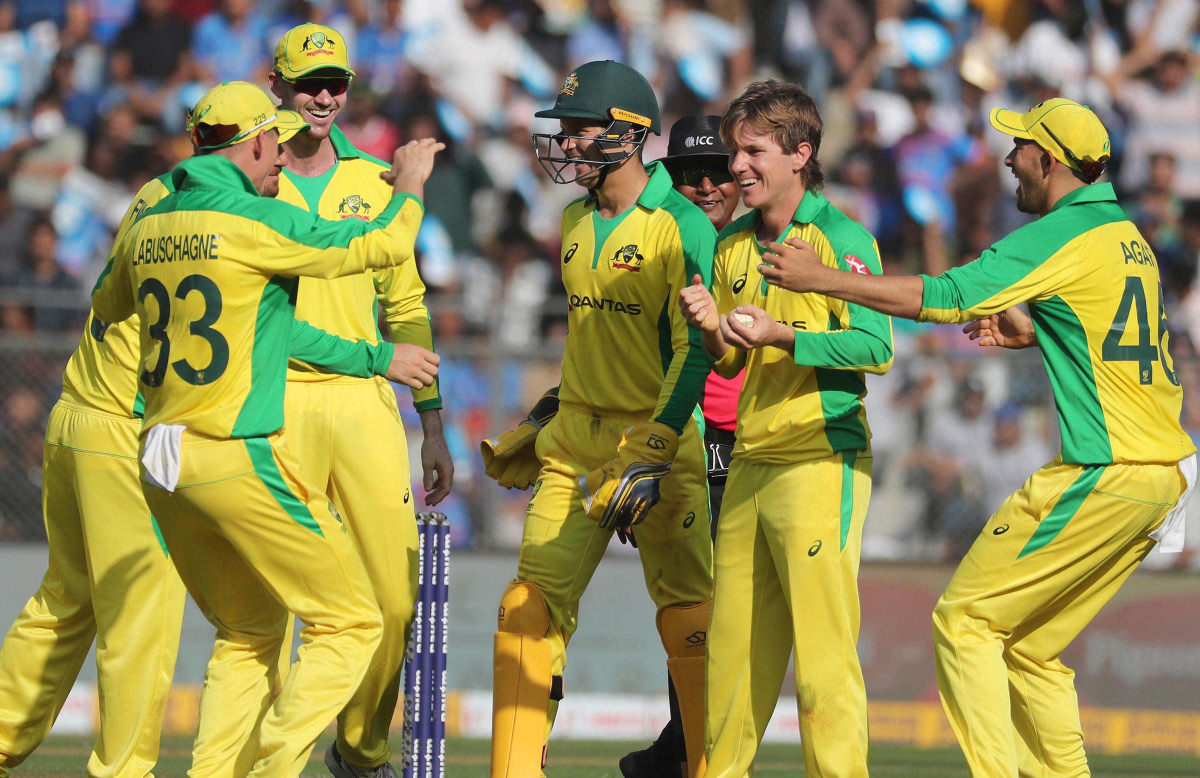 LIVE: Zampa gets Kohli as India stumble in Mumbai