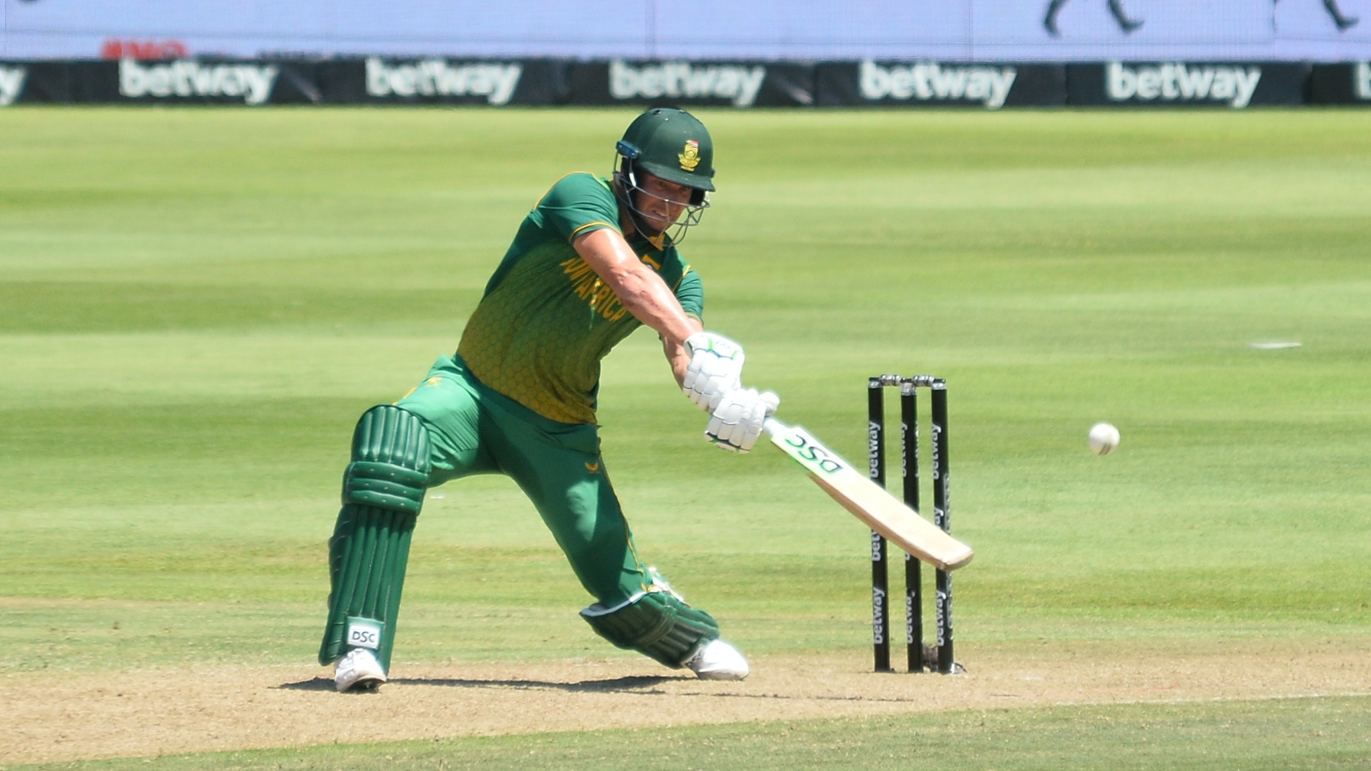 Miller sends Titans to IPL final with stunning effort against Royals