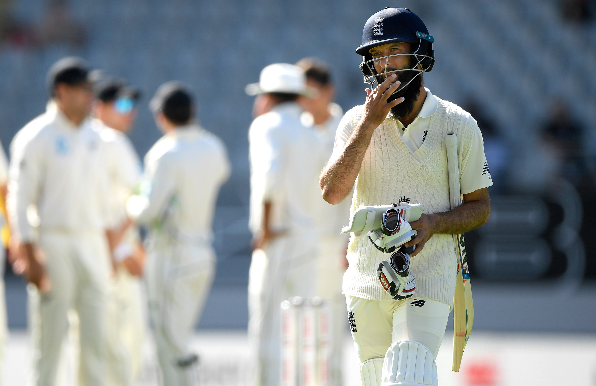 Moeen under fire as NZ suffer 'cruel blow'