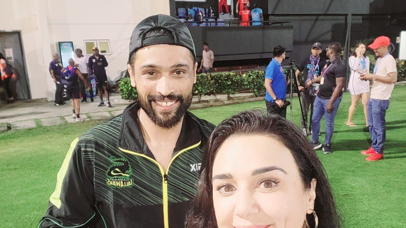 Mohammad Amir Shares Pic With His "All-Time Bollywood Favourite" Preity Zinta