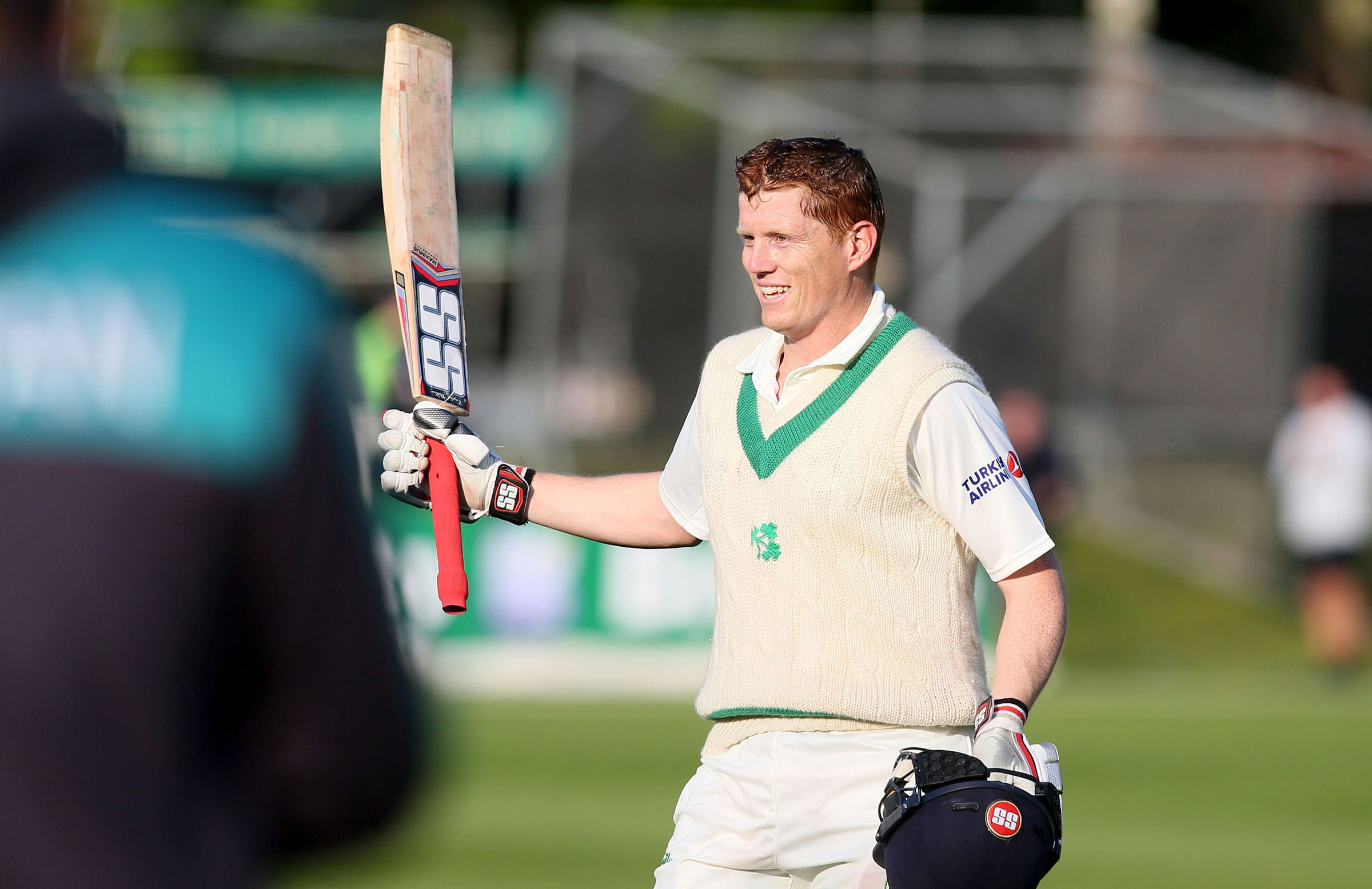 O'Brien century gives Ireland hope