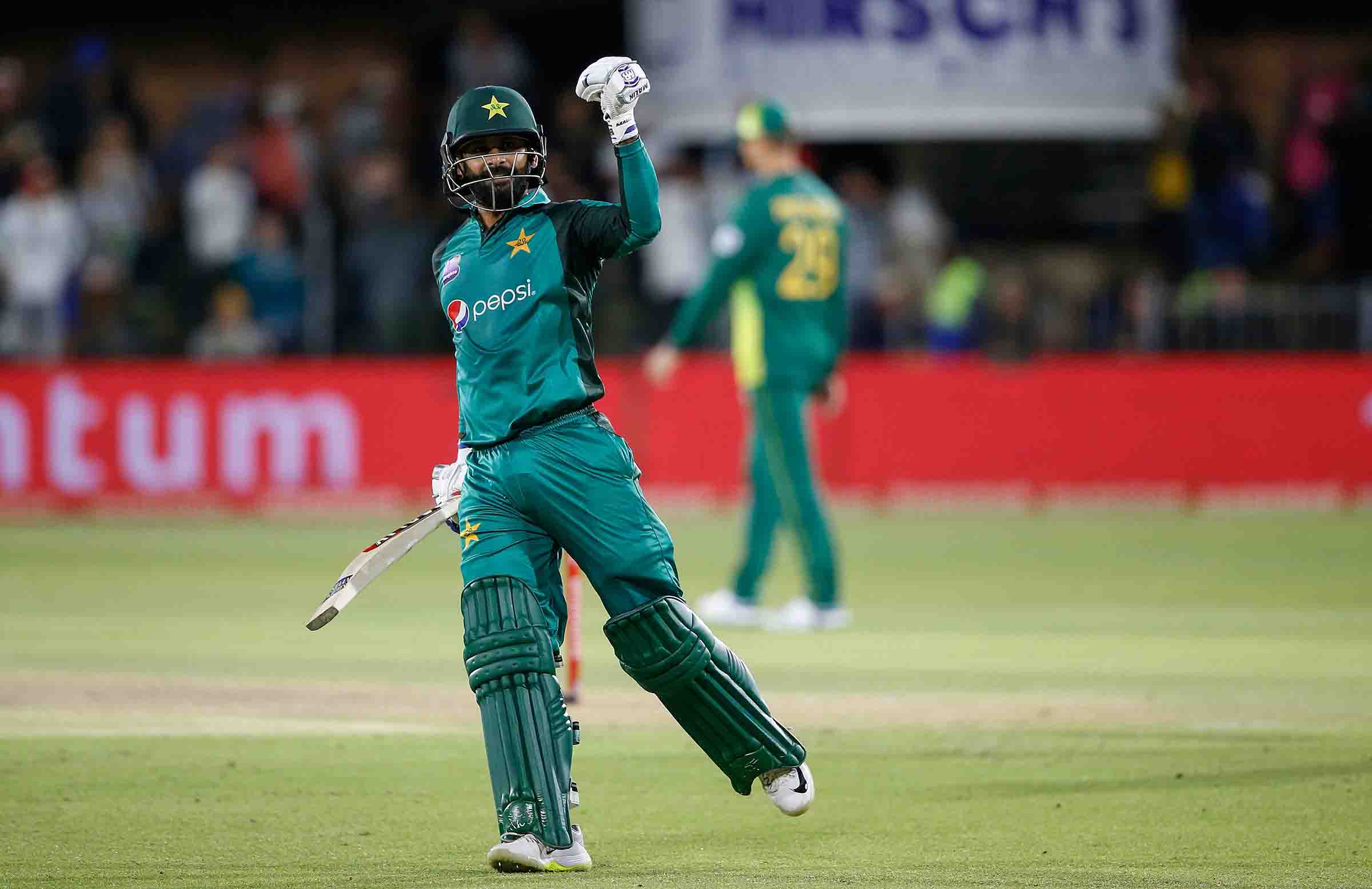Pakistan claim ODI opener against SA