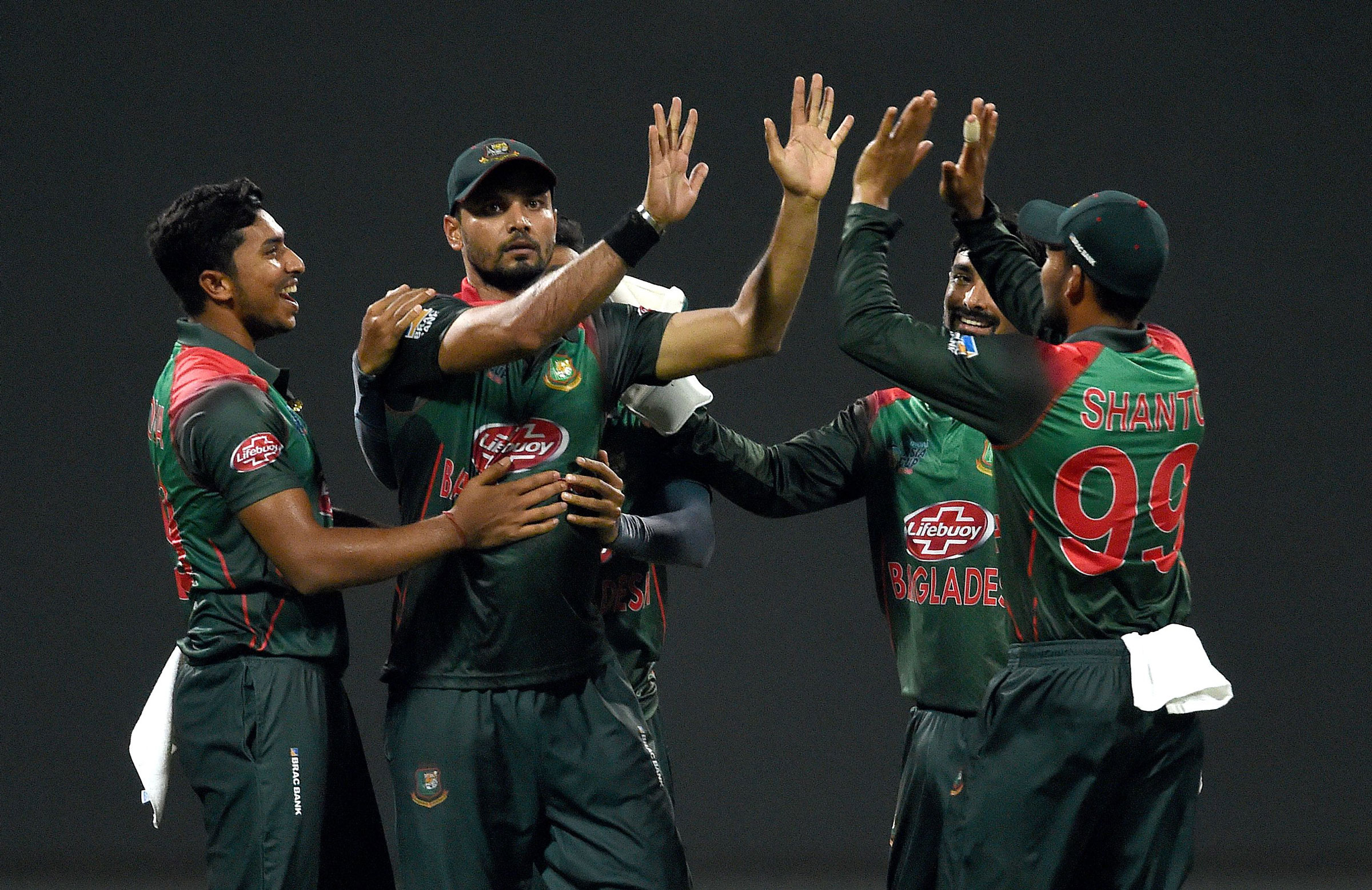 Pakistan knocked out of Asia Cup