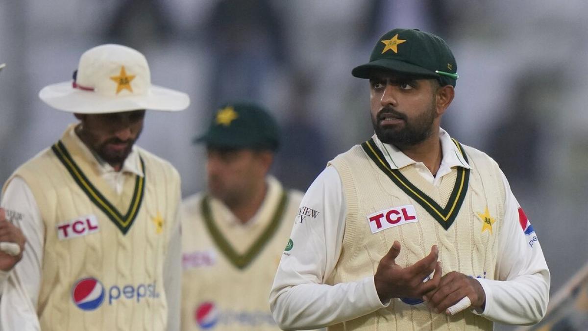 Pakistan vs England: Coach Saqlain Mushtaq gives his verdict on Rawalpindi pitch after England post 506 for 4 on Day 1