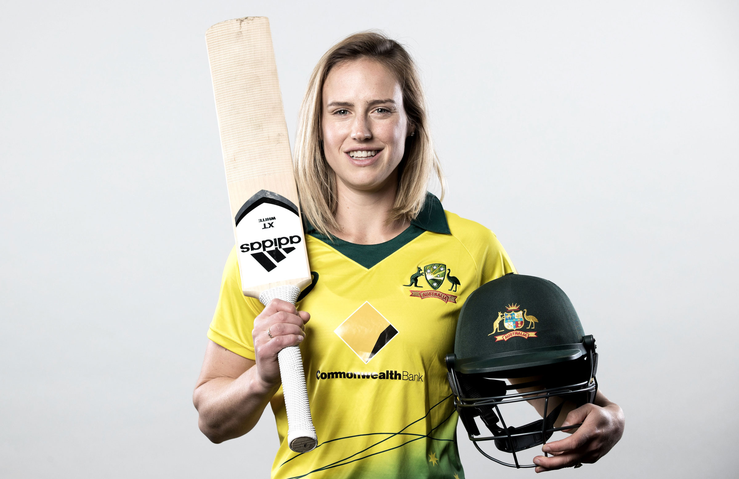 Perry to join elite company in 100-club