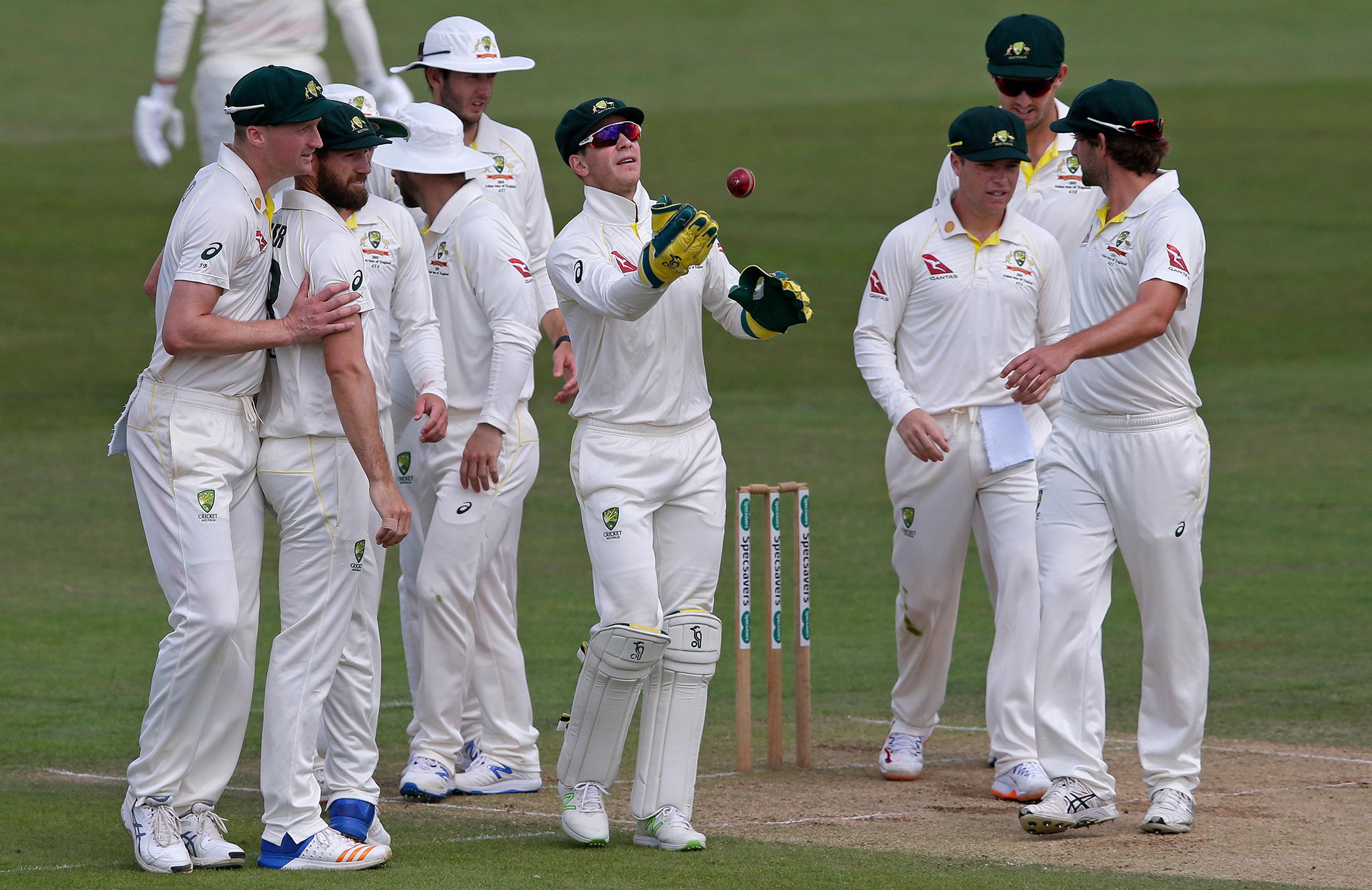 Players not on red caution in determination confrontation