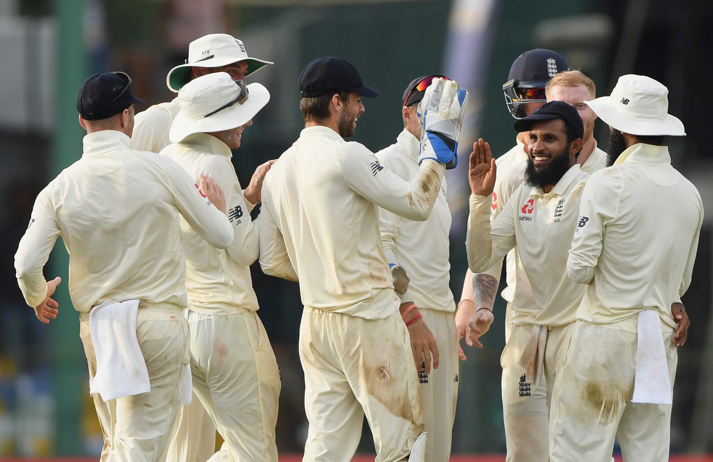 Rashid leads England rout in Colombo