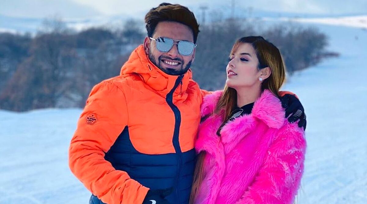 Rishabh Pant and Girlfriend Isha Negi Make Relationship Official? Post Adorable Couple Pics From New Year's Celebration |