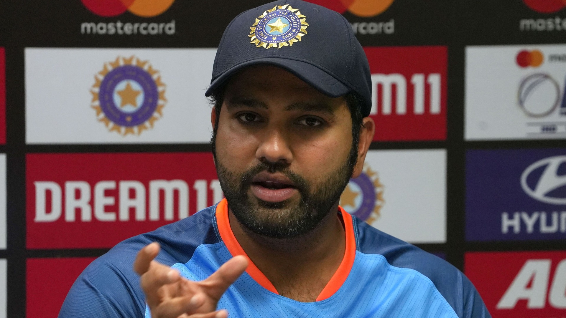 Rohit seeks 'fearless' attitude from India against Kiwis