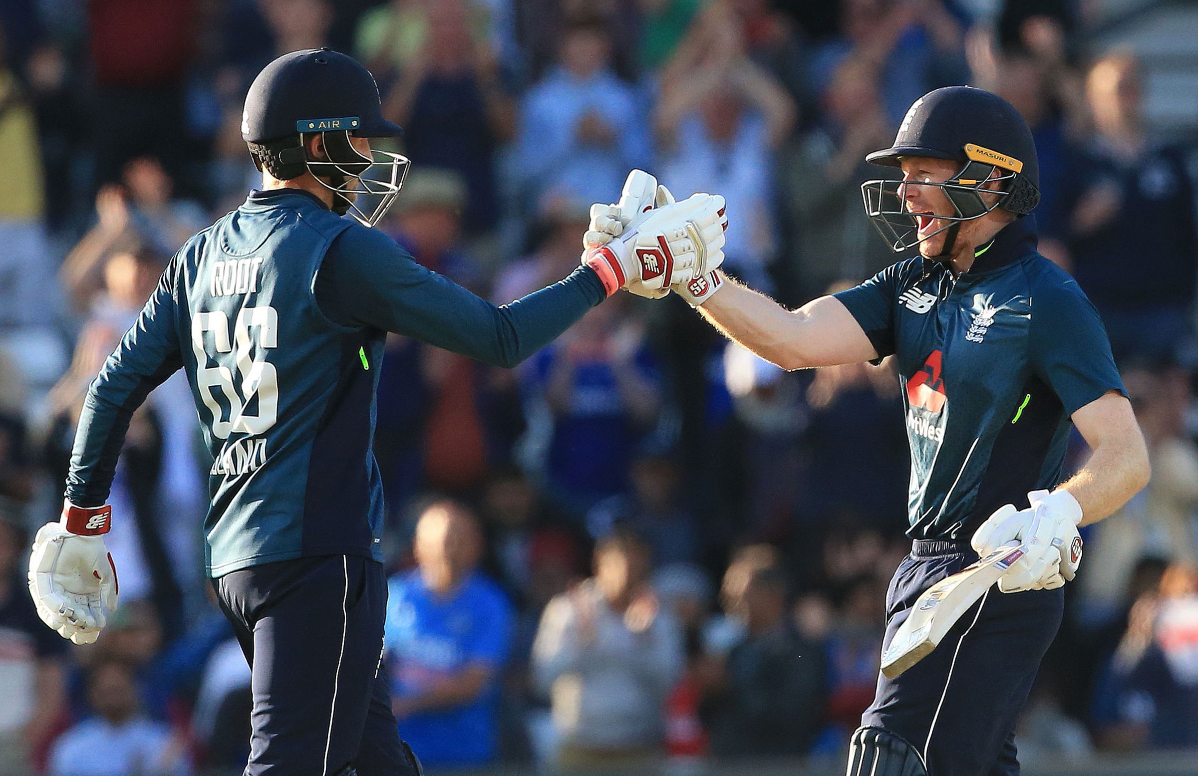 Root leads England to series win
