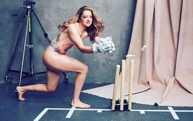 Sarah Taylor shares her nude photo for a cause with a message for all the women - CricTracker