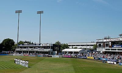 Simon Harmer Signs a one-year contract extension Essex CCC