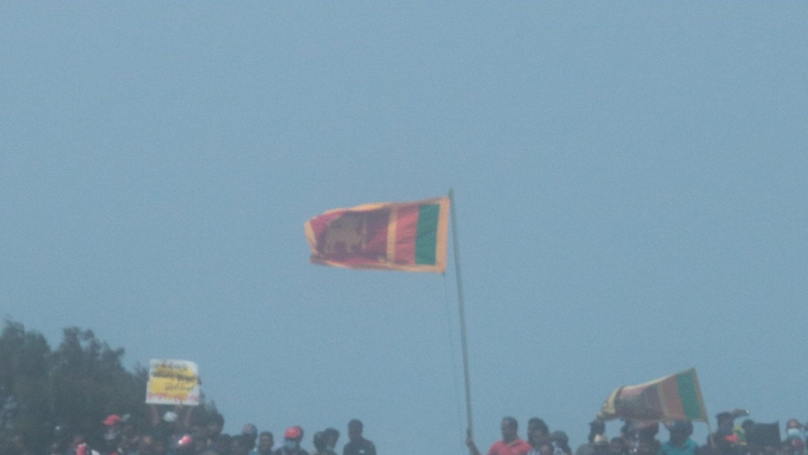 SL v AUS: Protestors Reach Galle International Stadium, Watch Proceedings from Dutch Fort