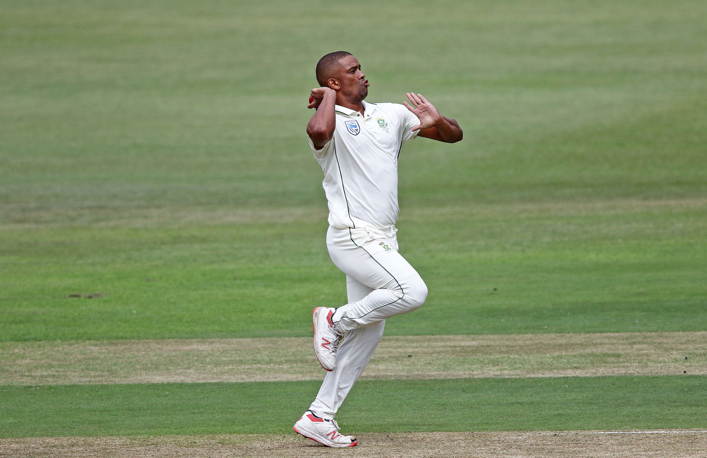 South Africa close in on Test victory