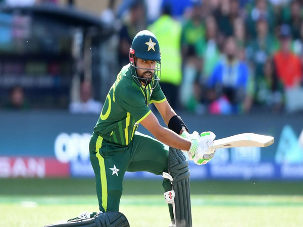 T20 WC: Pakistan team mentor Matthew Hayden backs Babar Azam to produce "something very special" in semis