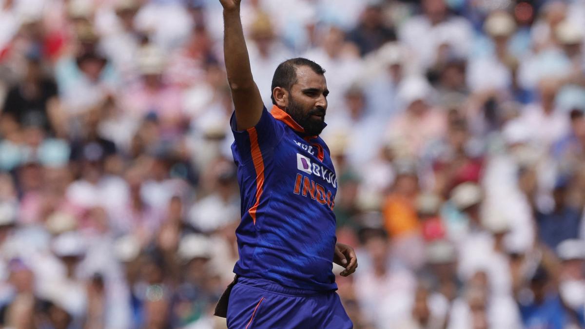 T20 World Cup 2022: Shaheen Shah Afridi, Mohammed Shami catch up on the sidelines in Brisbane  