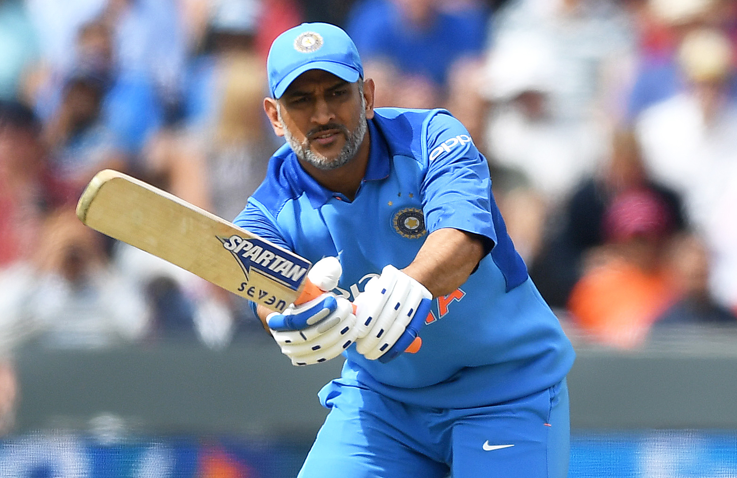 'That's rubbish': India say Dhoni not retiring