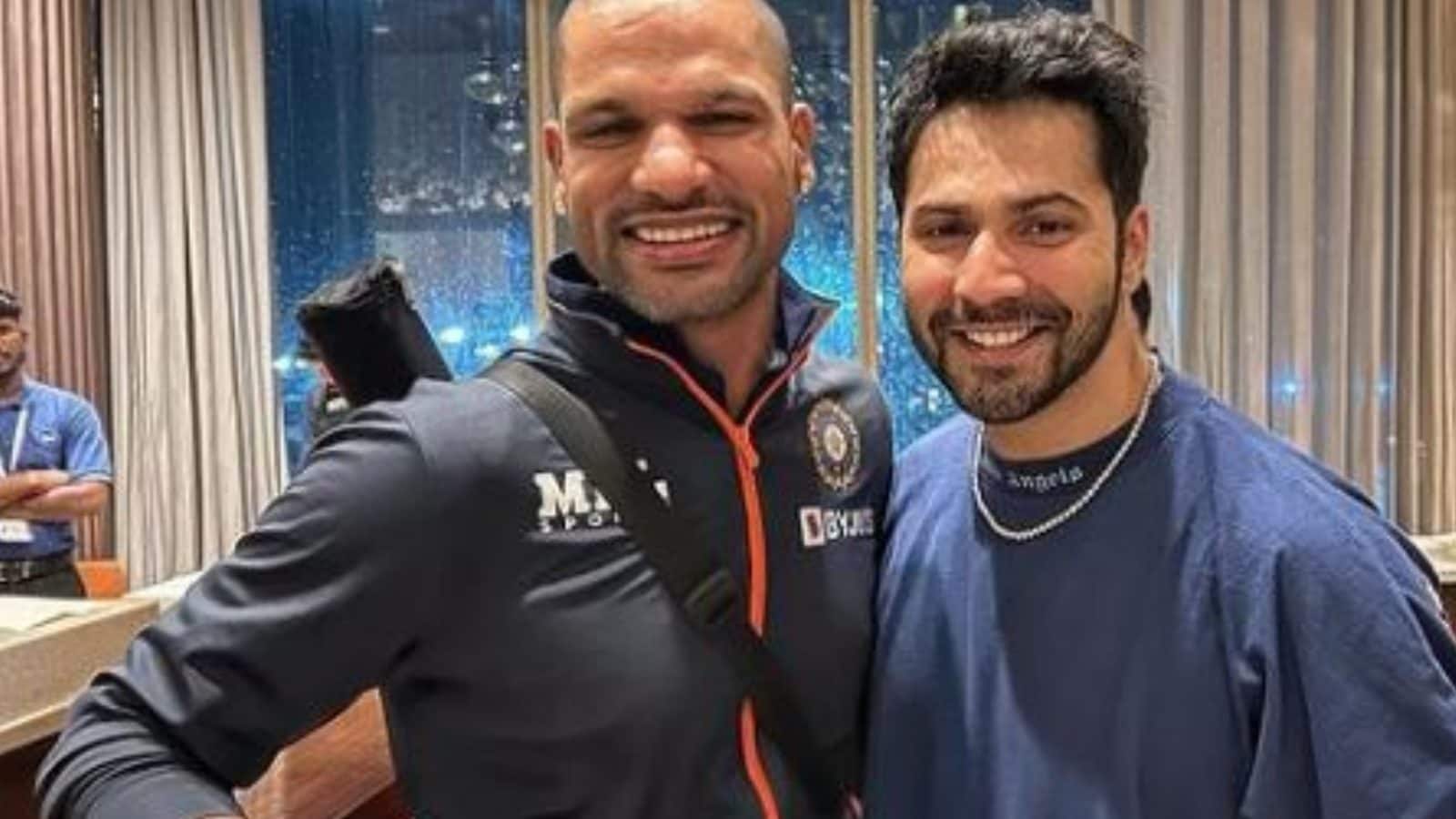 Varun Dhawan, Shikhar Dhawan Pose for the Perfect Selfie as They Bump Into Each Other, See Pic