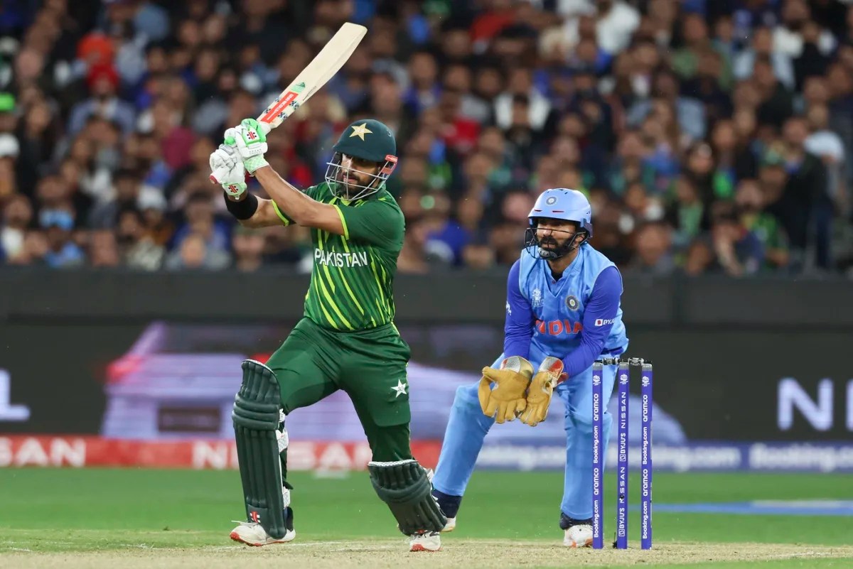 <p>"Vice-captain Isn't In Playing Xl?" - Twitter Responds To Pakistan's Bizarre Choice Of Dropping Shan Masood From XI For first PAK vs NZ ODI</p>