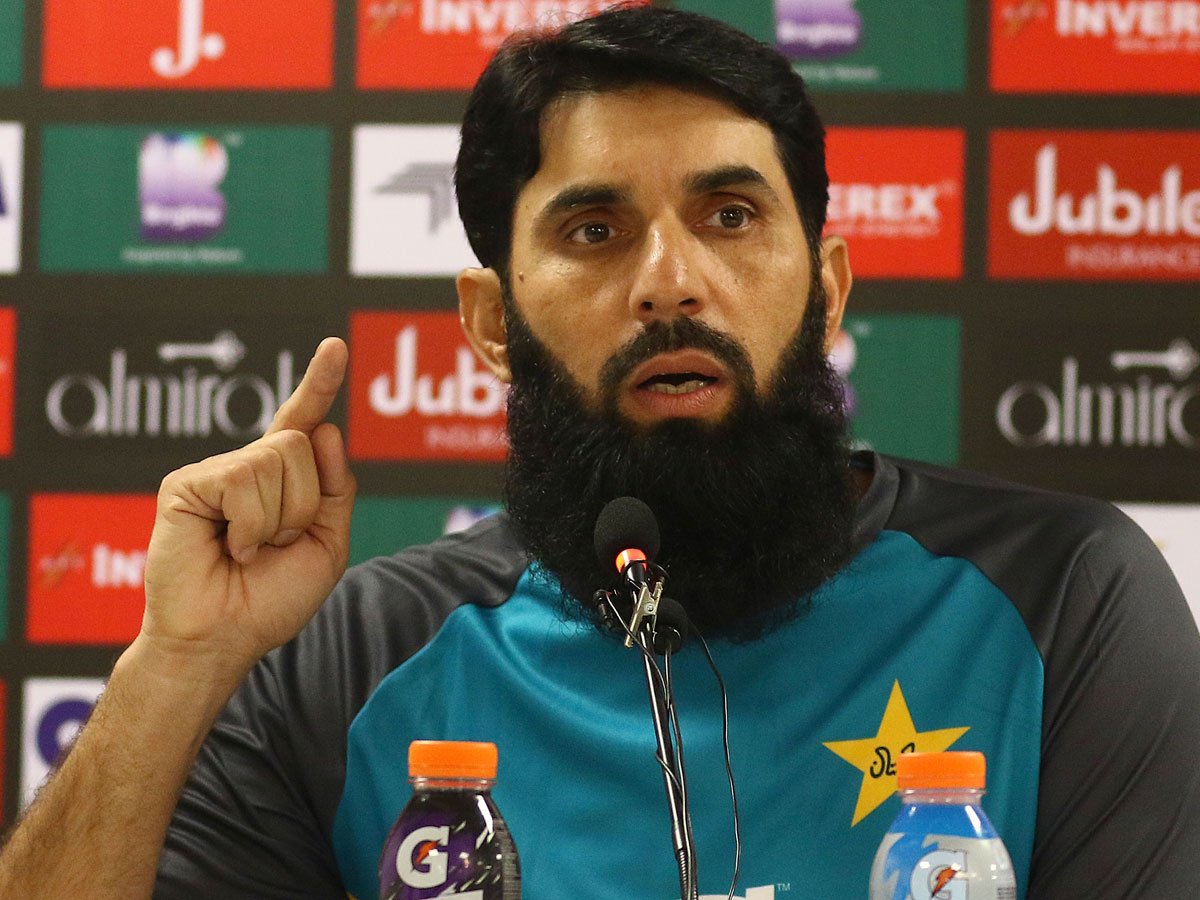 [Videos] From questions on his salary to 'tuk-tuk' approach, Misabh-ul-Haq had a hilarious press conference