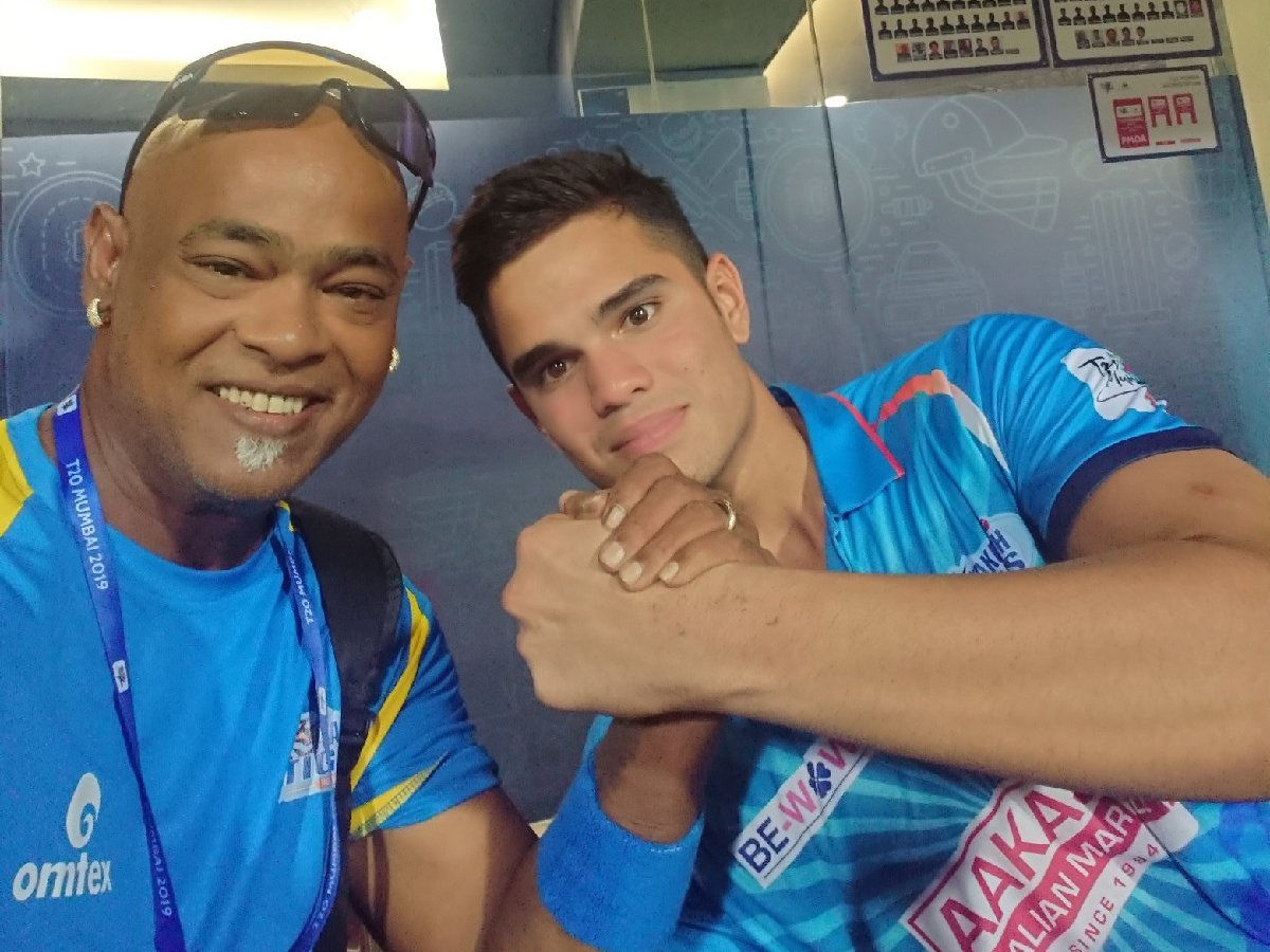 Vinod Kambli wishes Arjun Tendulkar with hilarious tweet on 20th birthday