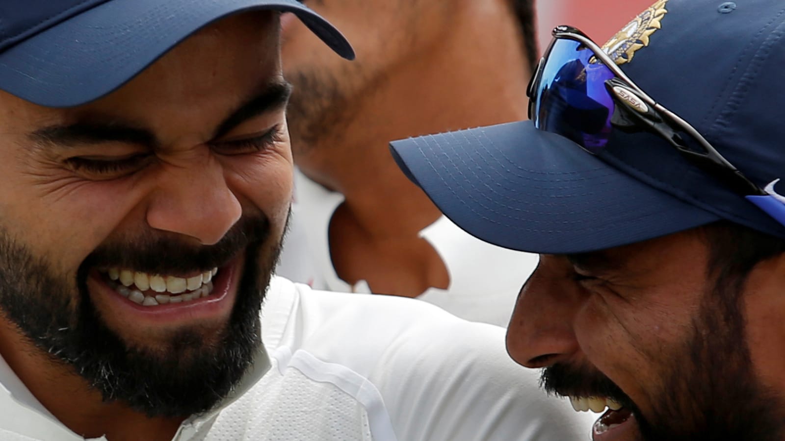 Virat Kohli Turns 34: Times the G.O.A.T Stood Up For Others, From Anushka Sharma to Shami