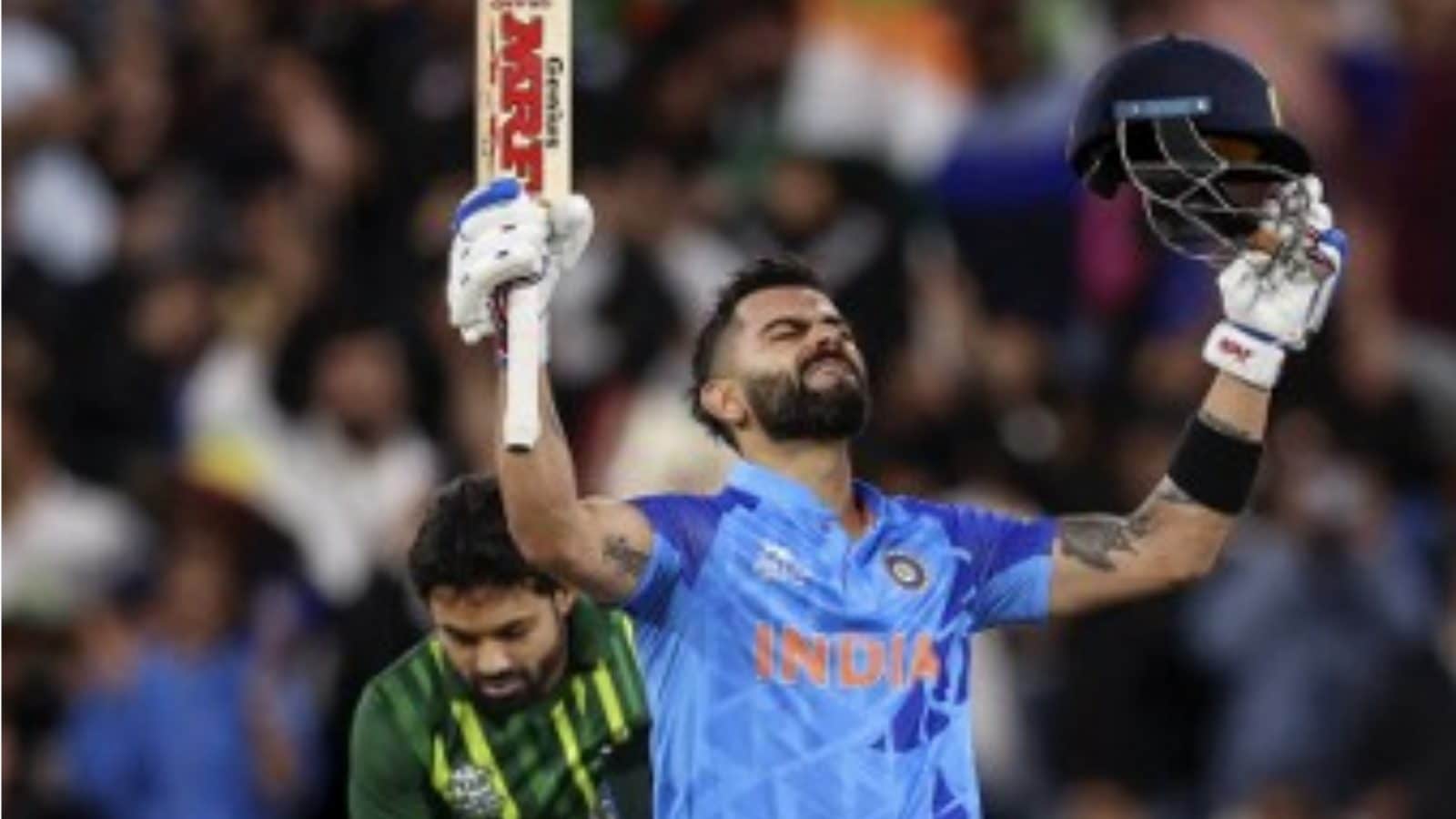 Virat Kohli's Straight Six Off Haris Rauf Will Go Down as One of Most Remembered Shots in T20 WC History: Ricky Ponting