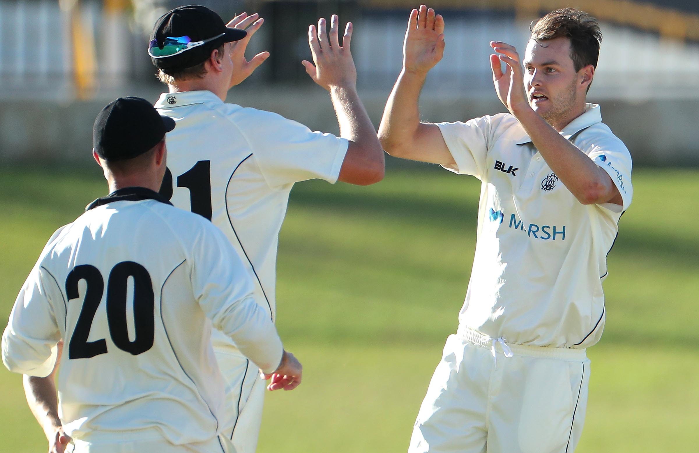 WA snatch dramatic late win over Redbacks