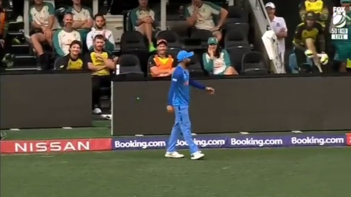 Watch: Australian Dugout Claps For Virat Kohli After His Sensational One-Handed Catch In T20 World Cup 2022 Warm-up Game