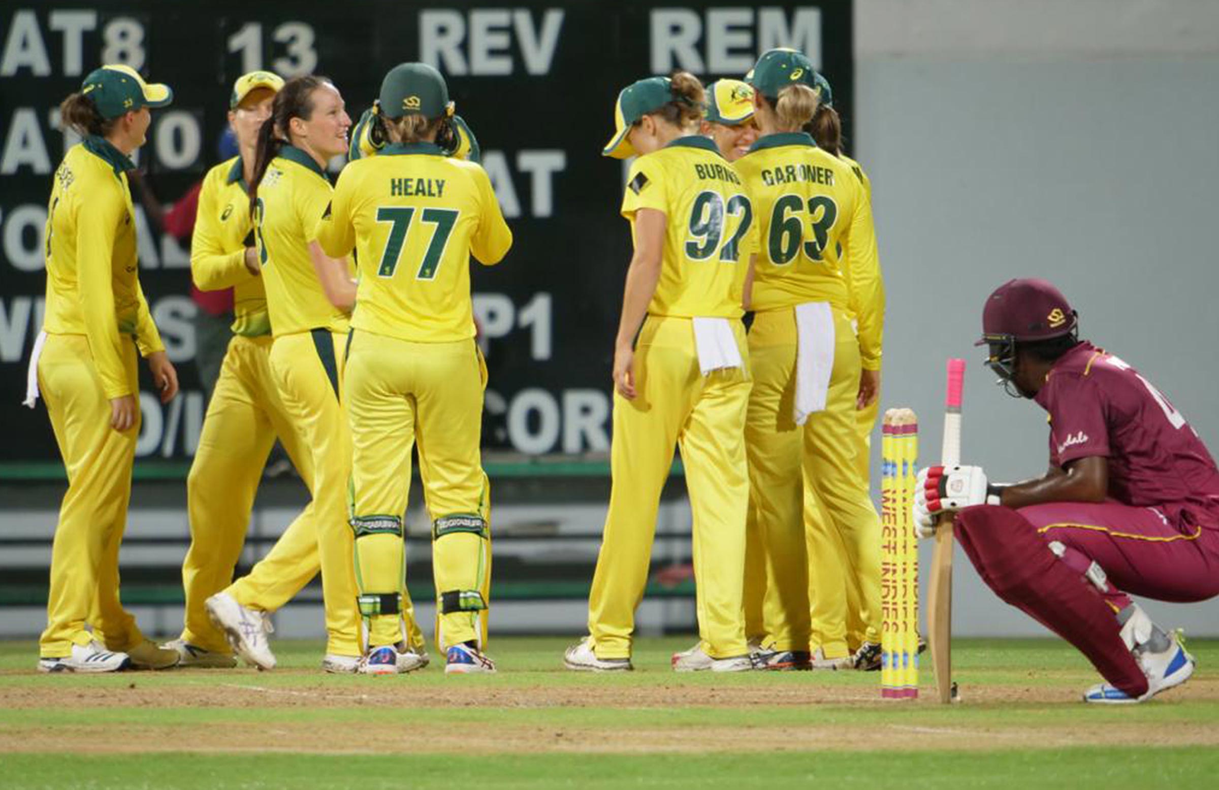 WATCH LIVE: Aussies pursuing 98 to win the arrangement