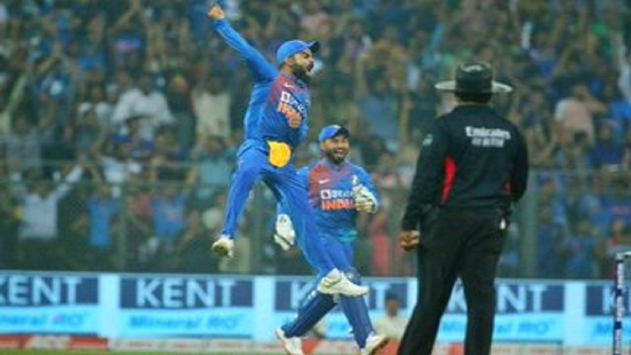 Why Is Virat Kohli So Animated? Kieron Pollard Says 'No Clue' - News Nation